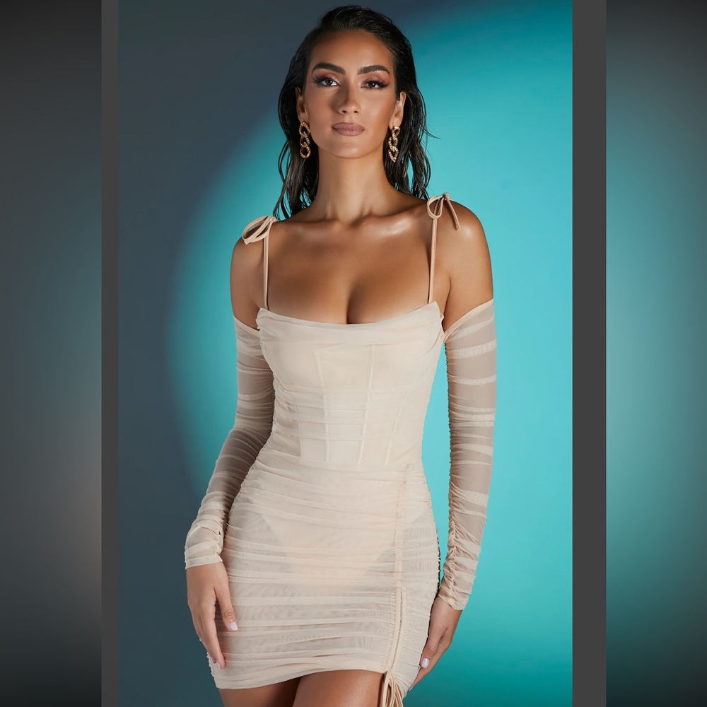 Oh Polly AMIENS
Tie Mesh Mini Dress in Sand